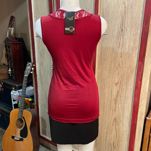 Sleeveless red blouse size 6 nwt - Picture 5 of 8